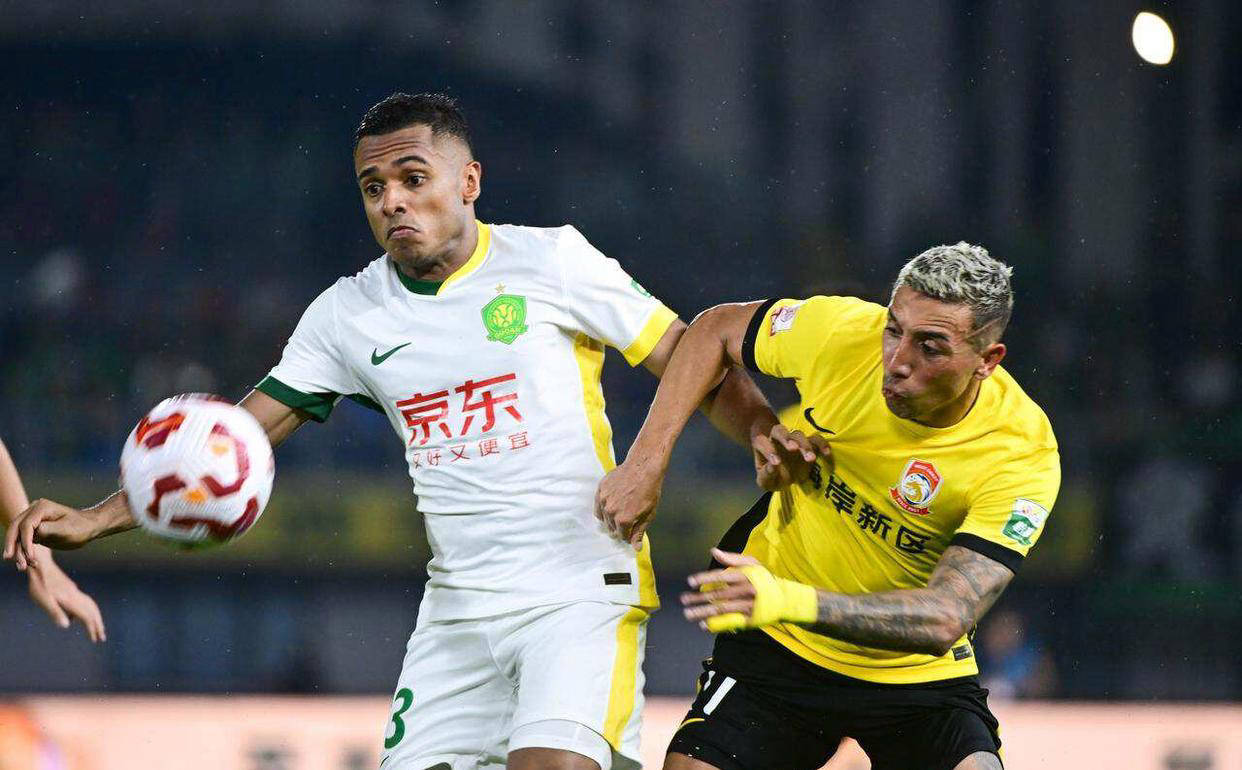 国家队备战备受关注球迷期待