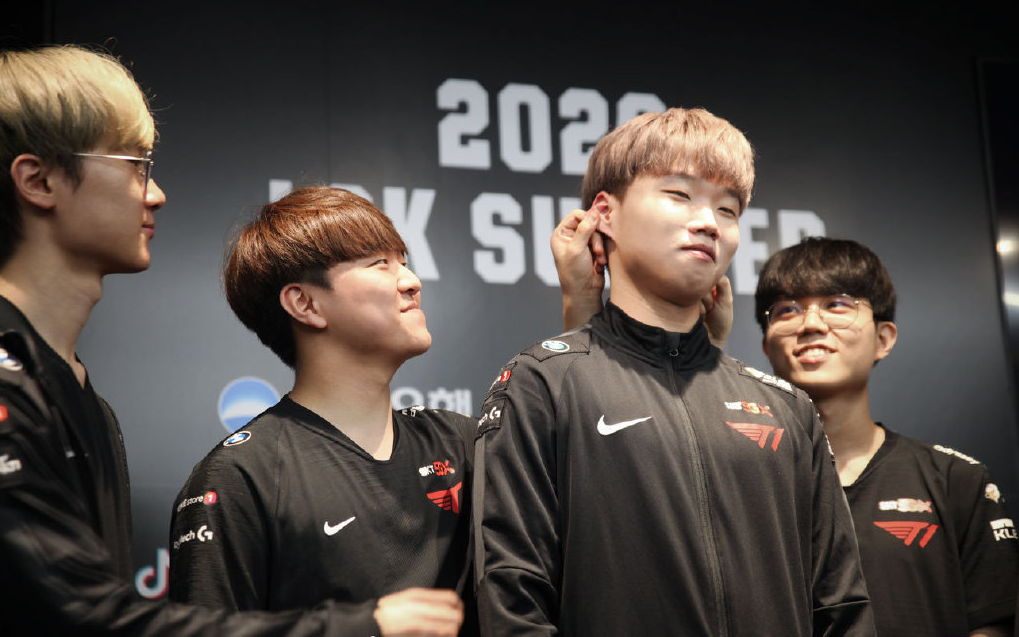 100T鏖战DK,Caps一己之力扛起全队的简单介绍 100T鏖战DK,Caps一己之力扛起全队的简单介绍