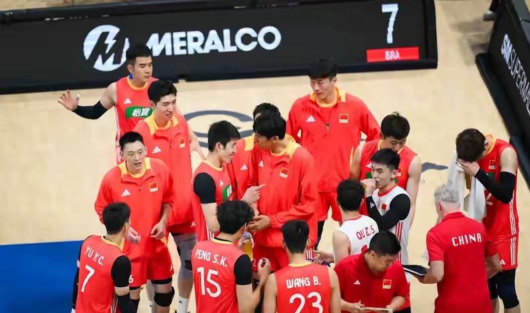 包含丹麦对垒芬兰,激战争夺四分之一决赛席位的词条 包含丹麦对垒芬兰,激战争夺四分之一决赛席位的词条