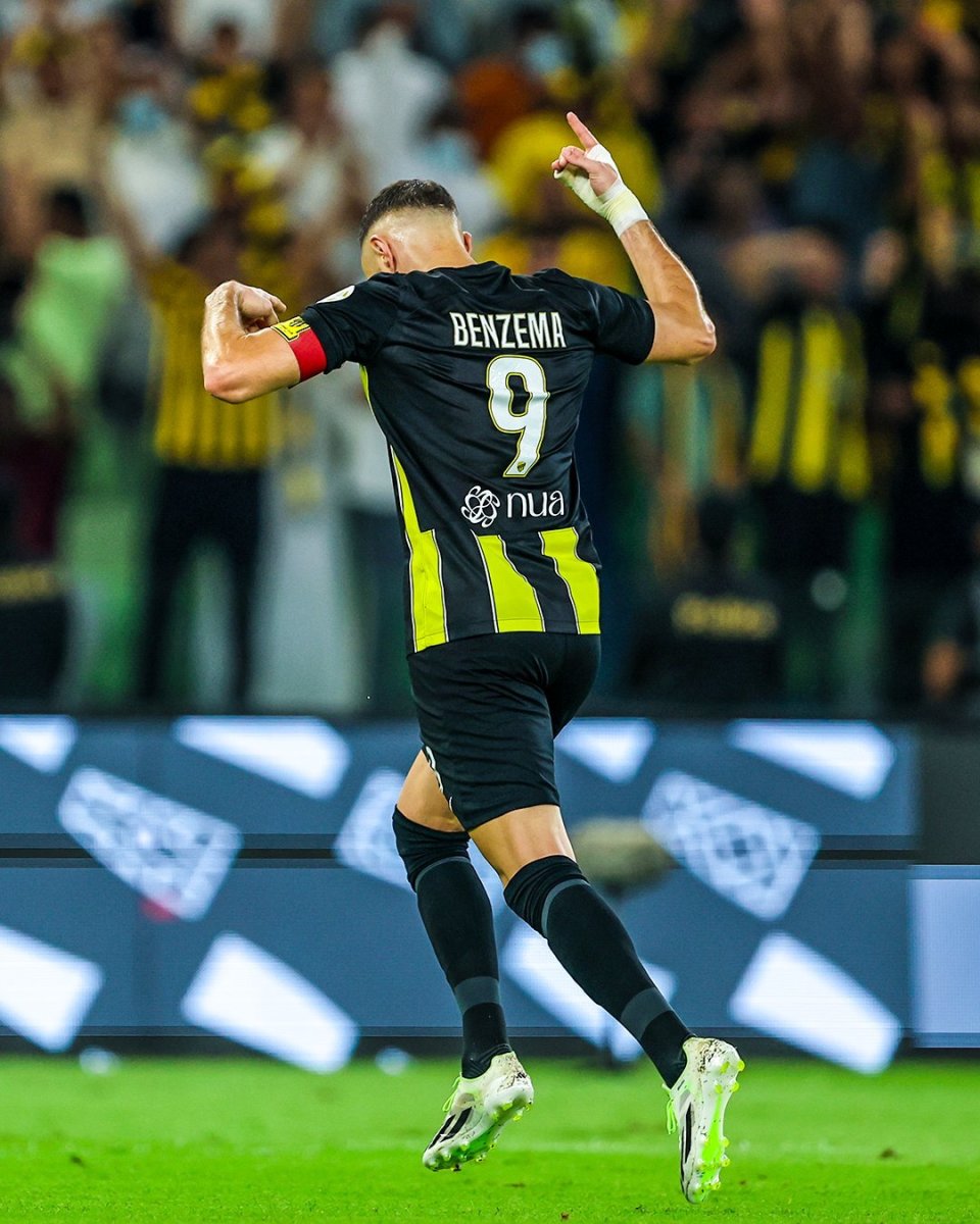 包含比利时翻盘塞内加尔,本泽马惊艳世界的词条 包含比利时翻盘塞内加尔,本泽马惊艳世界的词条