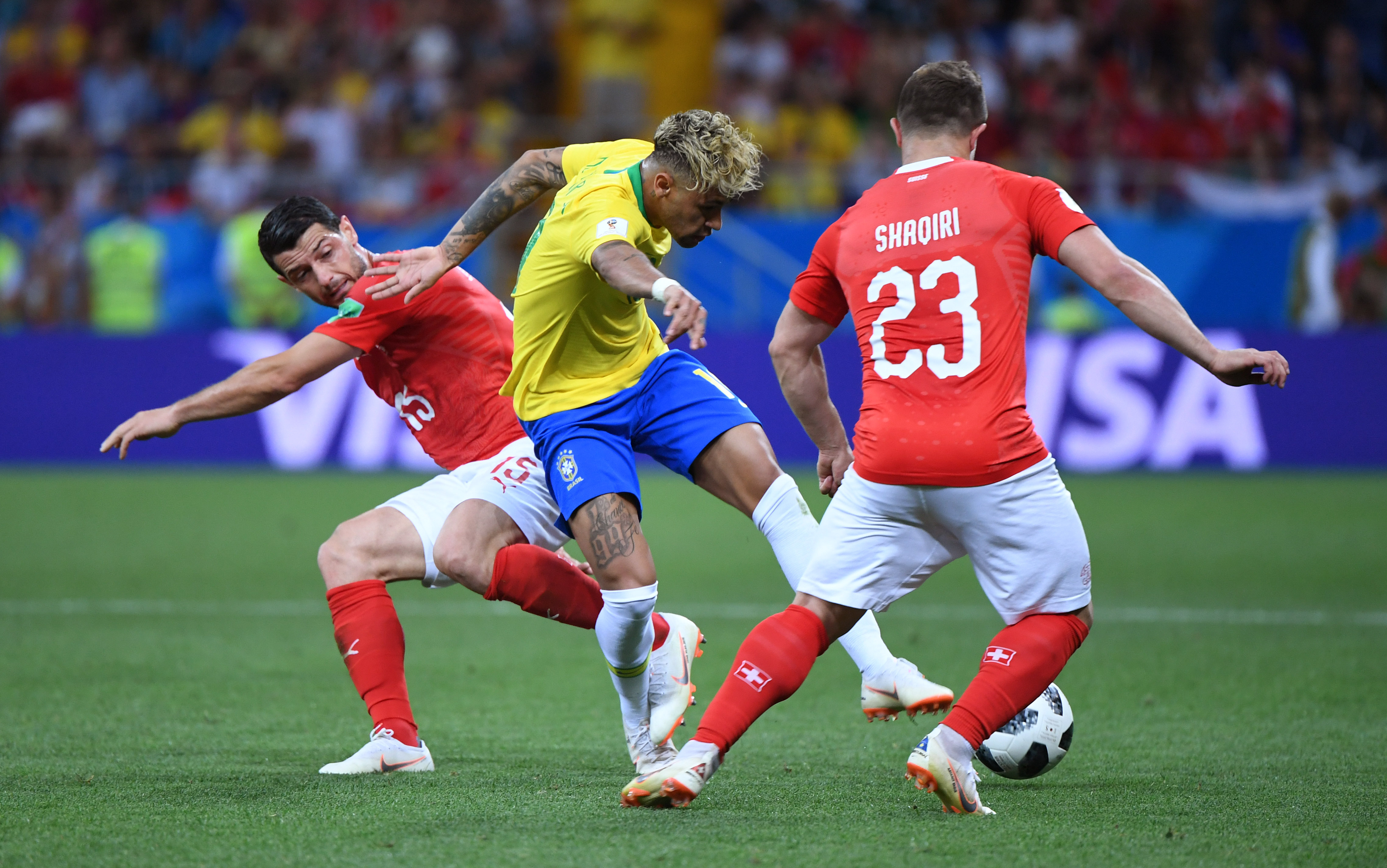 巴西完胜瑞士，哈弗茨刷新纪录