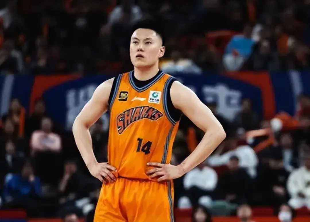 包含印尼队逆转马来西亚队，黄鸭组合状态火热的词条