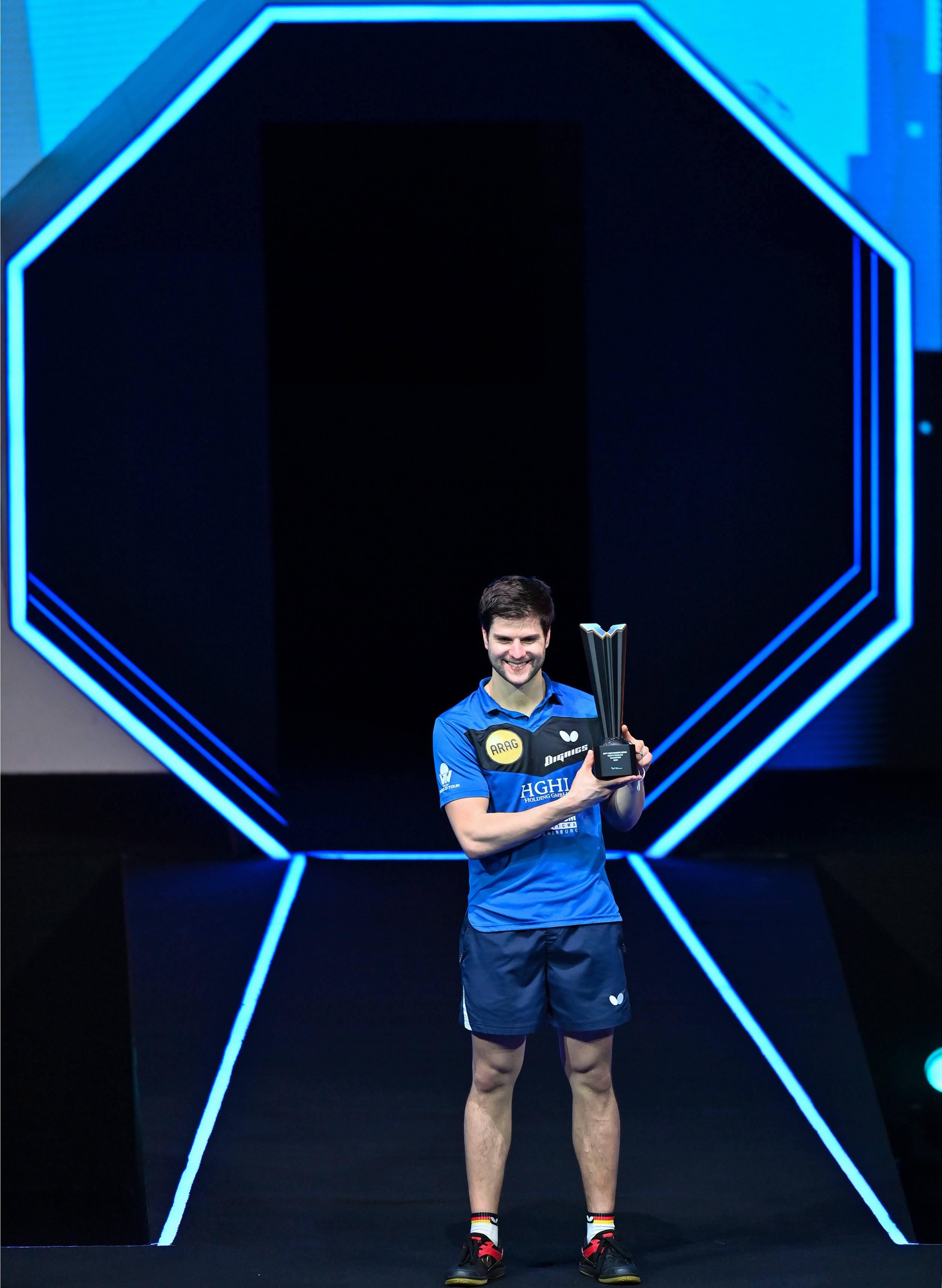 奥地利乒乓球队强势英国乒乓球队，奥恰洛夫关键制胜的简单介绍