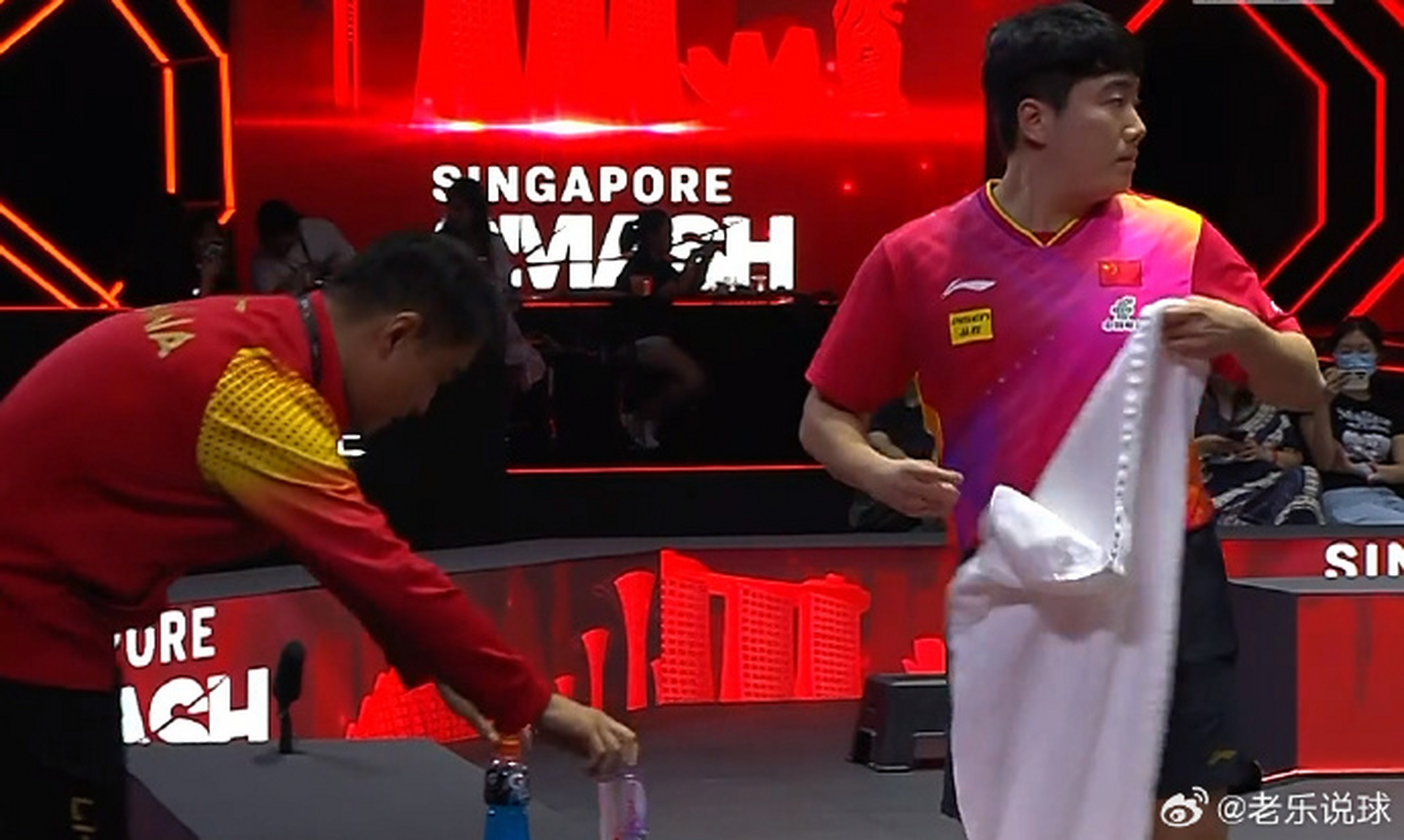 中国乒乓球队血洗日本乒乓球队，波尔送出助攻