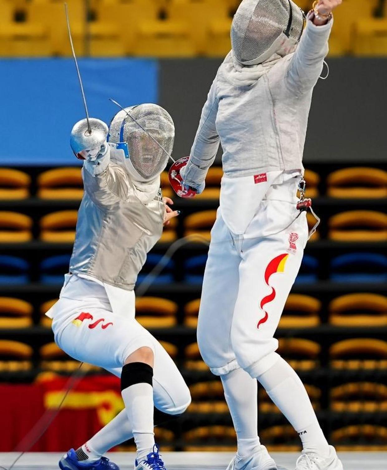 开云下载-佩佩备战重要比赛，全队士气高昂